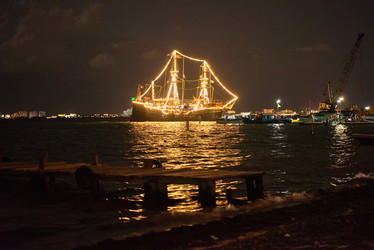 Similar image 11950408