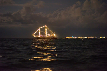 Similar image 11950414