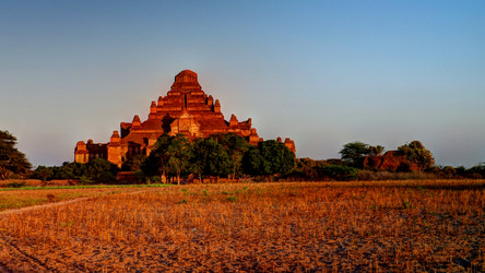 Similar image 11955093