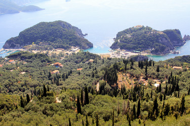 Similar image 11960120