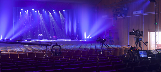 Similar image 12036550