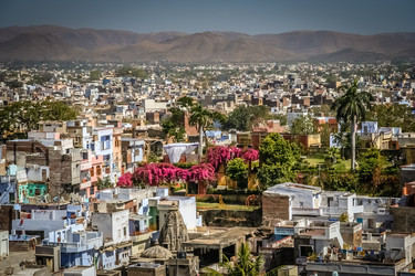 Similar image 12037927