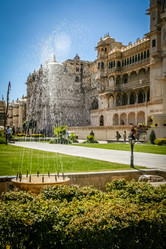 Similar image 12037928