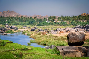 Similar image 12037952