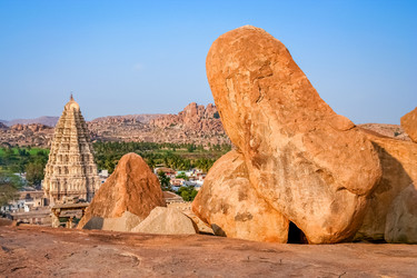 Similar image 12037972