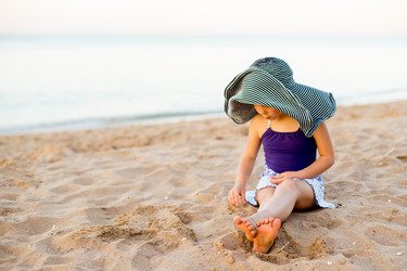 Similar image 11963318