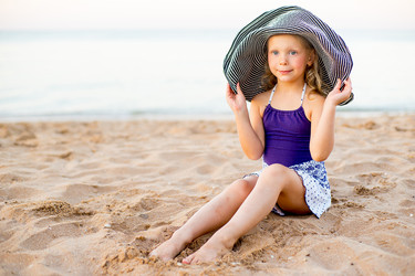 Similar image 11963346