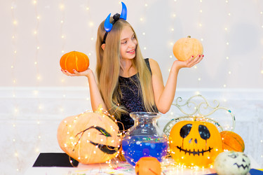 Similar image 11963495