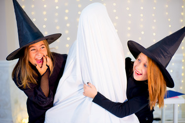 Similar image 11963383