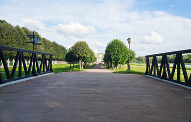 Similar image 11960290