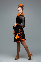 Similar image 12038876