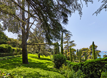 Similar image 11969321