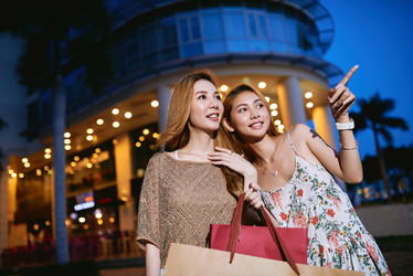 Similar image 12037744