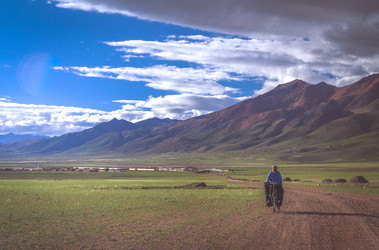 Similar image 12208424