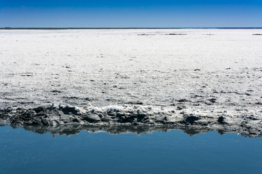 Similar image 12198736