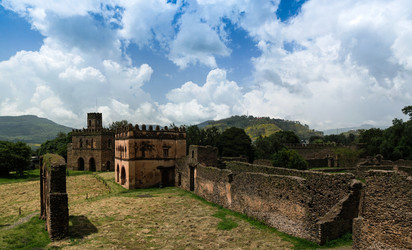 Similar image 12198099