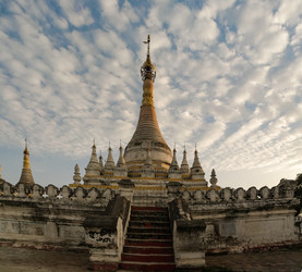 Similar image 12198107