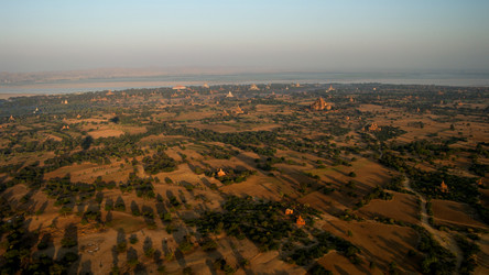 Similar image 12198175