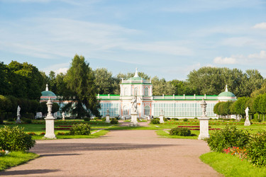 Similar image 12213036