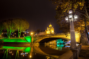 Similar image 12198229