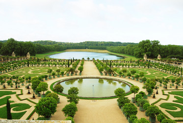 Similar image 12221232