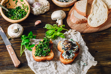 Similar image 12198675