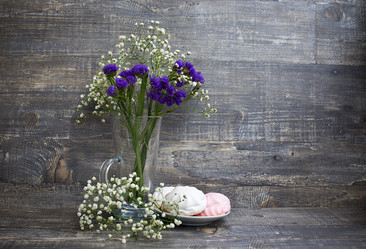 Similar image 12219600