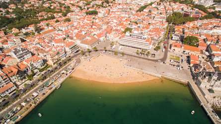 Similar image 12221648