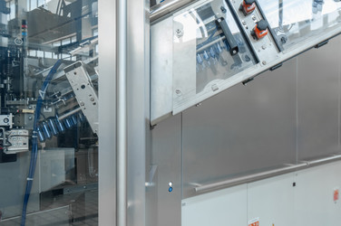 Similar image 12205873