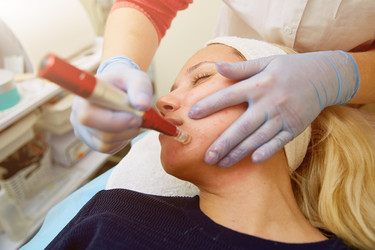 Similar image 12211522