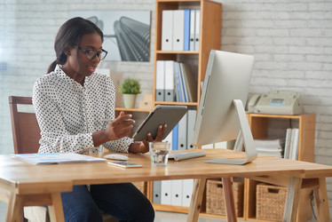 Similar image 12216880