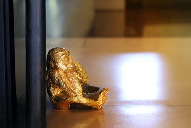 Similar image 12350000