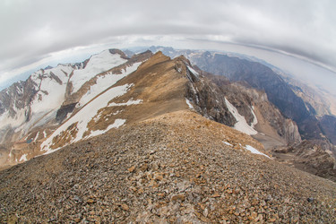 Similar image 12348571