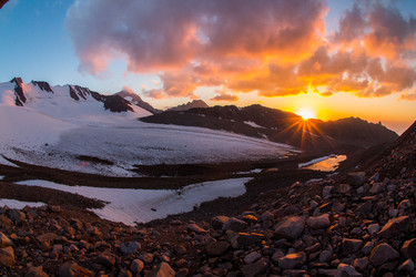 Similar image 12348574