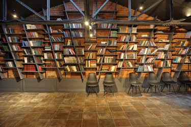 Similar image 12348562