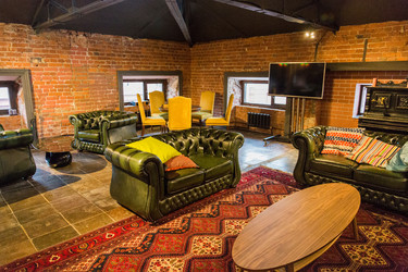 Similar image 12348504