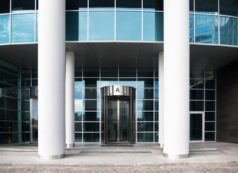 Similar image 12343369