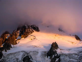 Similar image 12223895