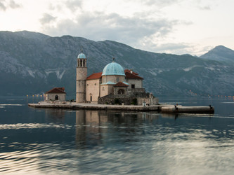 Similar image 12226127