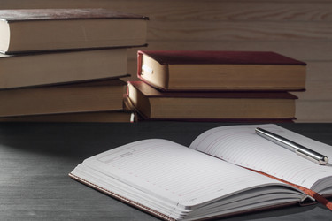 Similar image 12348160