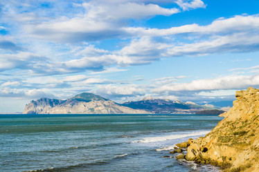 Similar image 12347136