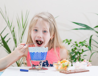 Similar image 12348026