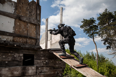 Similar image 12588761