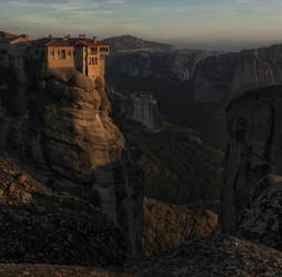 Similar image 12453996