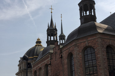 Similar image 12471357