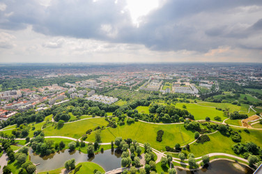 Similar image 12593058