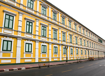 Similar image 12548733