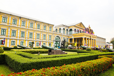 Similar image 12548734