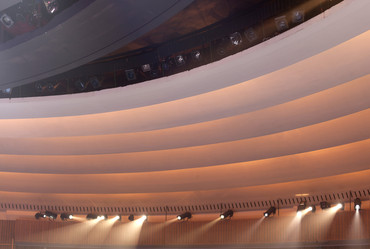 Similar image 12583168