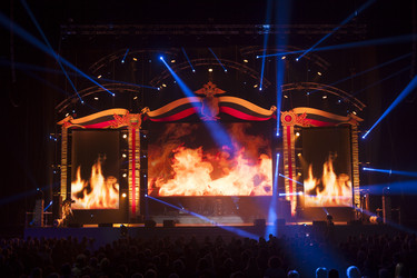 Similar image 12583198